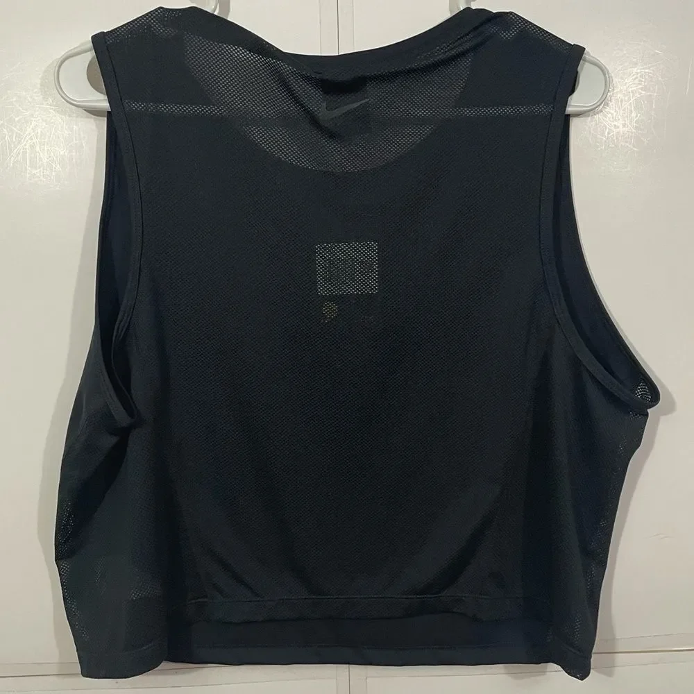 NWT Nike Pro Plus Size Mesh Muscle Crop Tank Top